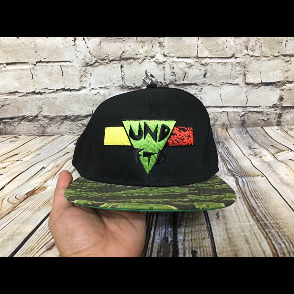 Undefeated embroidered camo SnapBack hat
